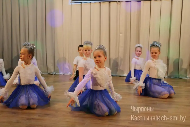 В детской школе искусств г. - 5358979271047