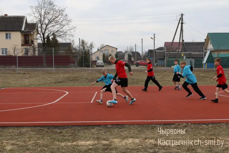 В Октябрьском сегодня торжественно открыли стадион "Октябрь" - 5360039904135