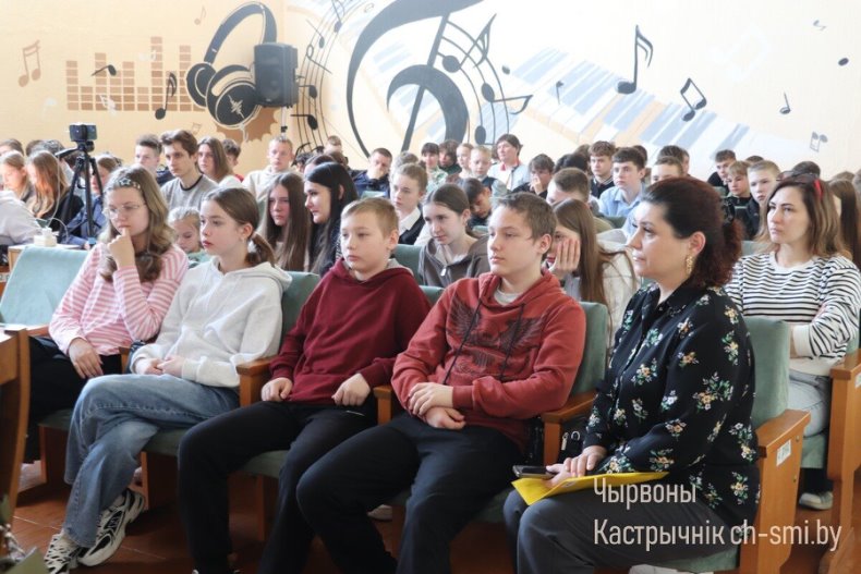 Сегодня на базе Октябрьской районной гимназии был проведен межведомственный стрим-семинар с участием заключенных воспитательной колонии №2 г. - 5360089341063