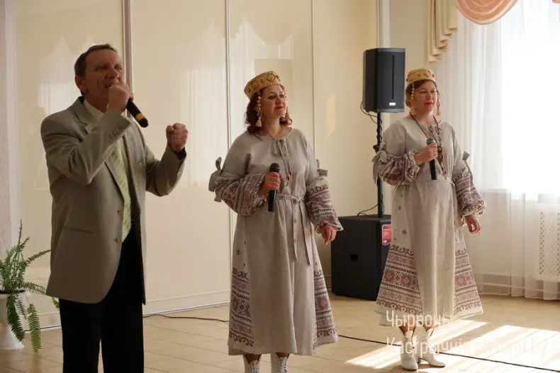 Первый паспорт – первый шаг во взрослую жизнь - 5359985369991