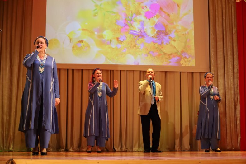 В центре досуга прошел торжественный вечер, посвященный Дню работников бытового обслуживания населения и жилищно-коммунального хозяйства «Празднуем вместе». - 5360042157447