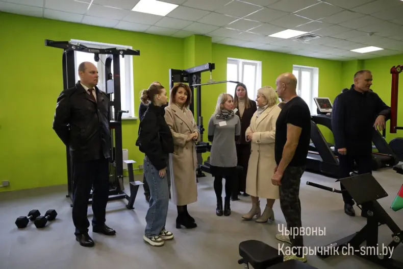 В Октябрьском сегодня торжественно открыли стадион "Октябрь" - 5360039907463