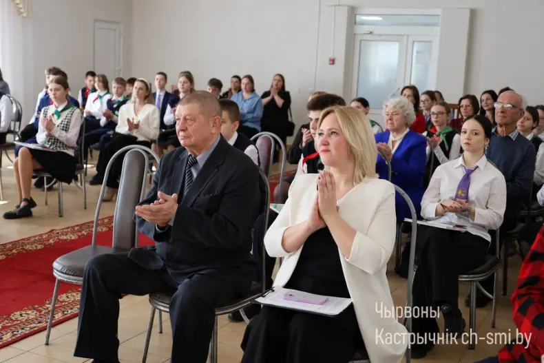 Первый паспорт – первый шаг во взрослую жизнь - 5359985369223