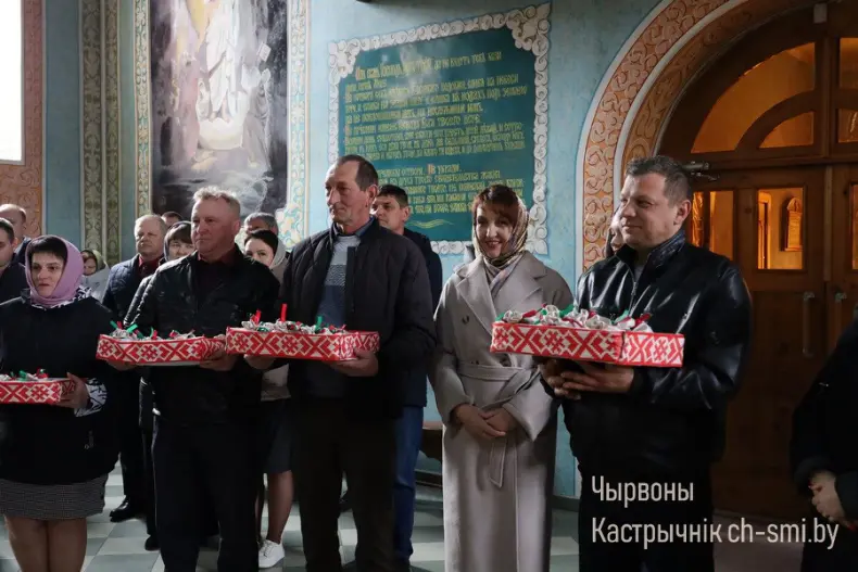 Сегодня в церкви Покрова Пресвятой Богородицы прошло освящение семян, которые станут урожаем 2026 года. - 5360040680583