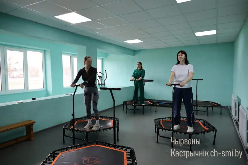 В Октябрьском сегодня торжественно открыли стадион "Октябрь" - 5360039902855