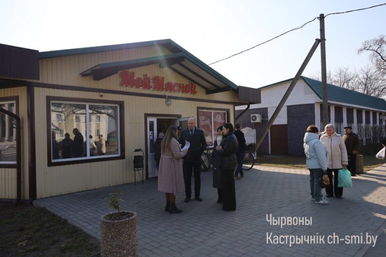 В Октябрьском сегодня был открыт магазин "Моя Мясной" ОАО "Пуховичимясопродукт". - 5360098994311