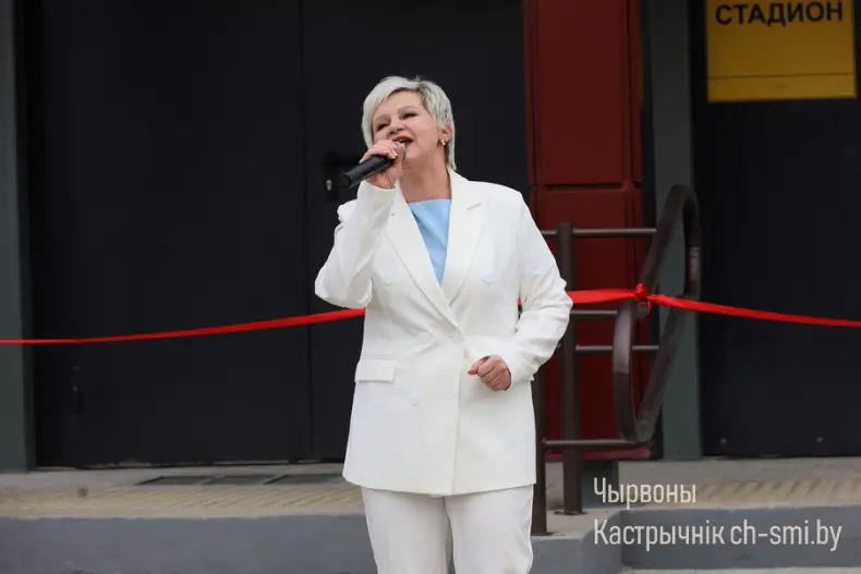 В Октябрьском сегодня торжественно открыли стадион "Октябрь" - 5360039912327