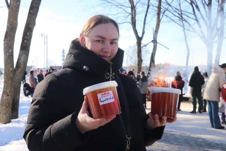 Поводов для хорошего настроения в субботний день у октябричан было много. - 5359734502023
