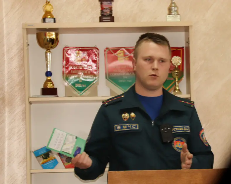 Сегодня в Октябрьском в рамках недели "Нулевого травматизма"  на базе Октябрьского РЭС филиала "Речицкие электрические сети" РУП "Гомельэнерго" прошел районный День охраны труда. - 5360342591879