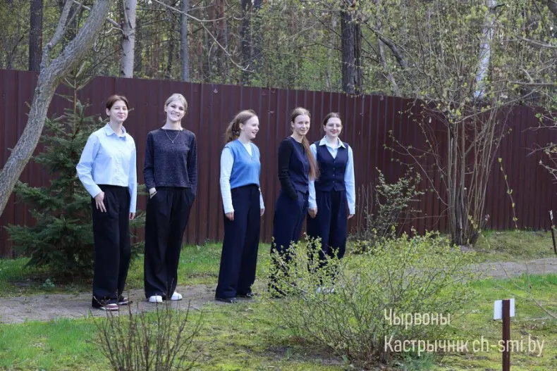 «Вместе строим Беларусь» — под таким названием в Гомельской области проходит патриотическая акция, Она приурочена к Празднику труда. - 5360424351879