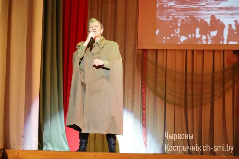 В центре досуга прошел отчетный концерт Октябрьского района "Песни нашей души" - 5360420520071