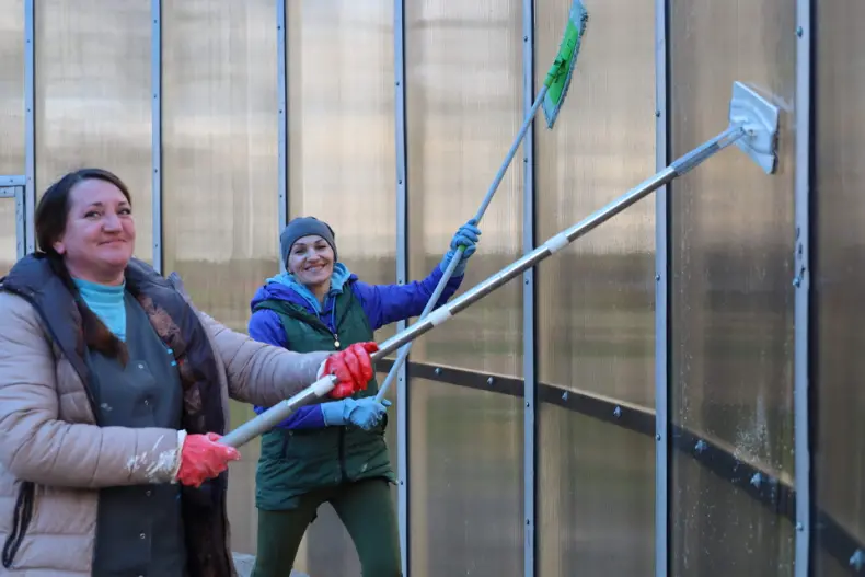 В Октябрьском проходит республиканский субботник. - 5360349488775