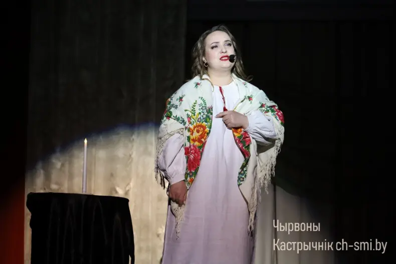 В центре досуга прошел отчетный концерт Октябрьского района "Песни нашей души" - 5360420498311