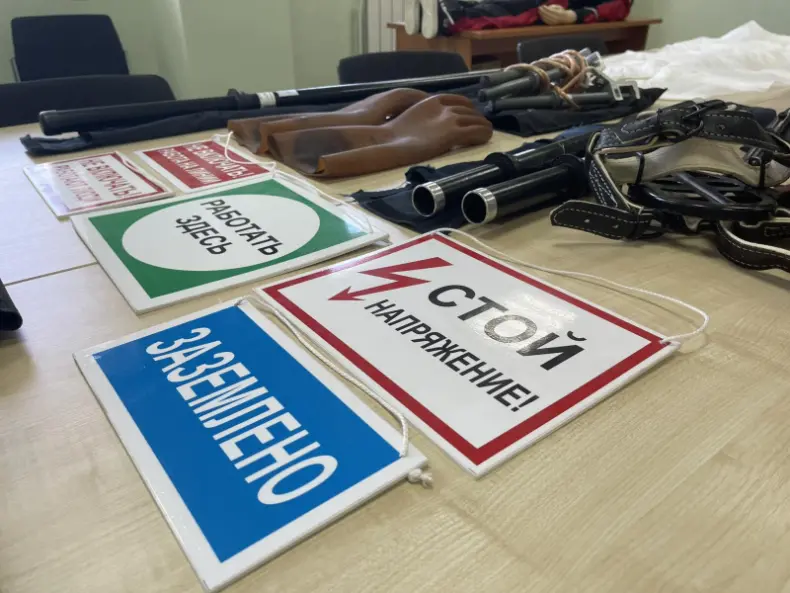 Сегодня в Октябрьском прошел районный День охраны труда на базе Октябрьского РЭС филиала "Речицкие электрические сети" РУП "Гомельэнерго". - 5360342523527