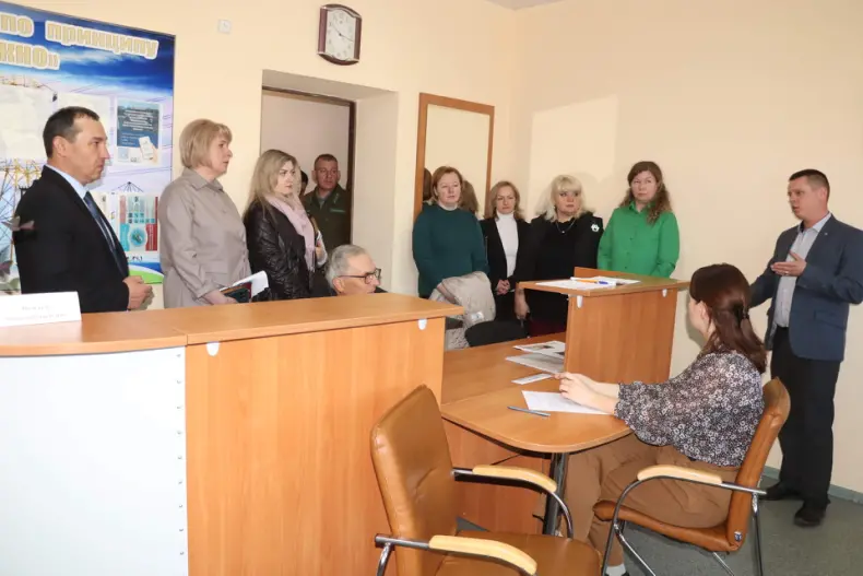 Сегодня в Октябрьском прошел районный День охраны труда на базе Октябрьского РЭС филиала "Речицкие электрические сети" РУП "Гомельэнерго". - 5360342511751