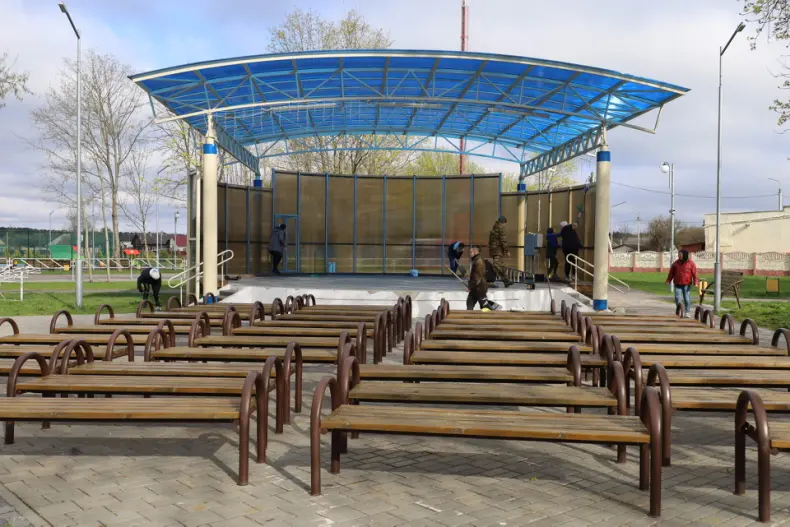 В Октябрьском проходит республиканский субботник. - 5360349520007