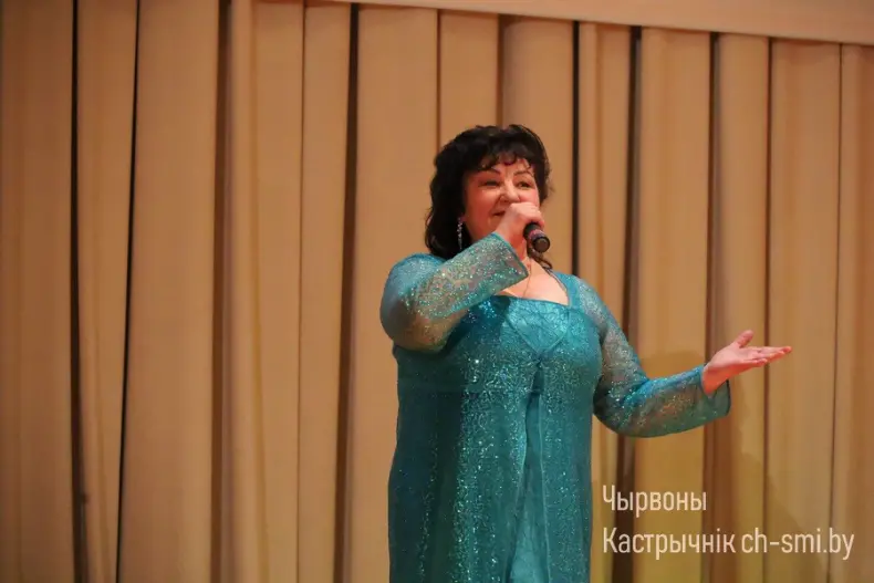 В Октябрьском центре досуга прошло праздничное мероприятие, посвященное Дню единения народов Беларуси и России - 5360171849351