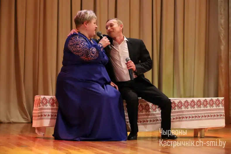 В Октябрьском центре досуга прошло праздничное мероприятие, посвященное Дню единения народов Беларуси и России - 5360171849863