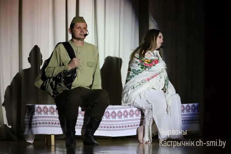 В Октябрьском центре досуга прошло праздничное мероприятие, посвященное Дню единения народов Беларуси и России - 5360171852167