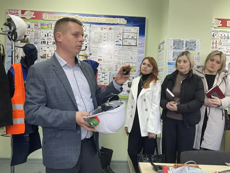 Сегодня в Октябрьском прошел районный День охраны труда на базе Октябрьского РЭС филиала "Речицкие электрические сети" РУП "Гомельэнерго". - 5360342577031
