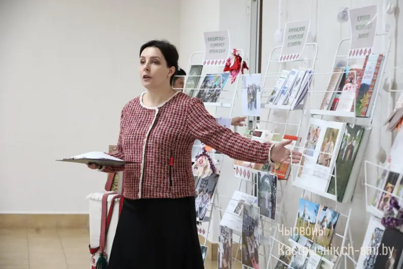 В центре досуга прошел отчетный концерт Октябрьского района "Песни нашей души" - 5360420506247