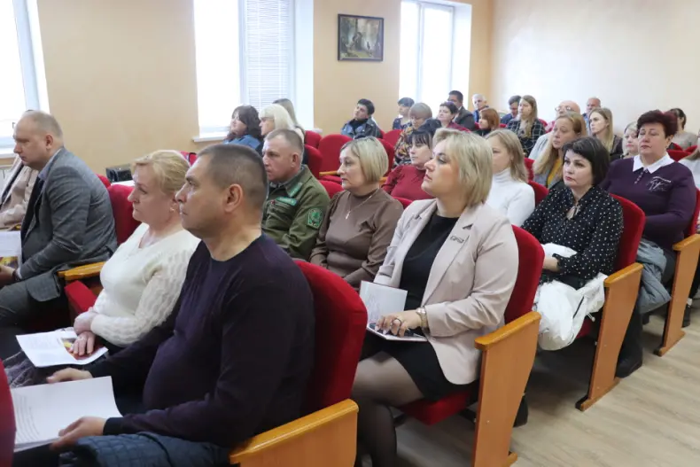 Сегодня в Октябрьском прошел районный День охраны труда на базе Октябрьского РЭС филиала "Речицкие электрические сети" РУП "Гомельэнерго". - 5360342512775