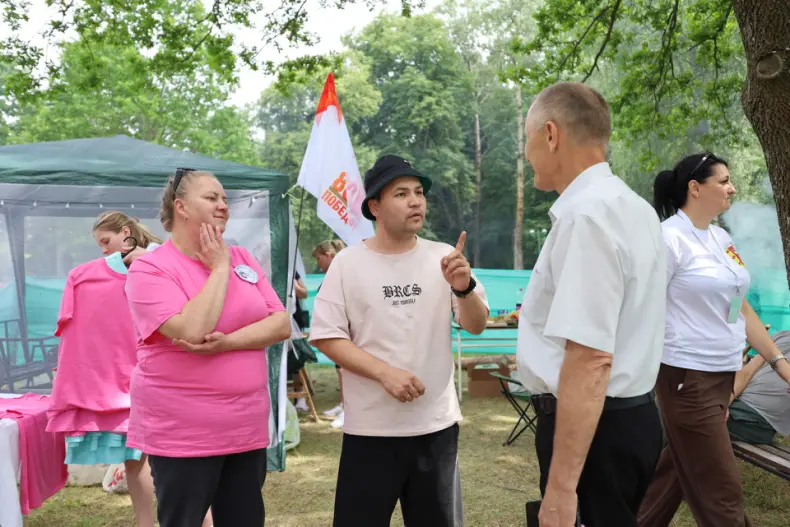 На базе культурно-развлекательного комплекса "Бубновка" сегодня проходит ежегодный районный туристический слет «Рудобельское единство". - 5361007886471
