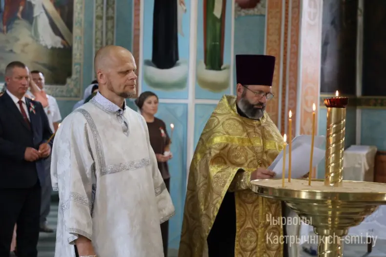 В православных храмах Беларуси в День Независимости совершены Божественные литургии с благодарственными молебнами, - 5361161544071