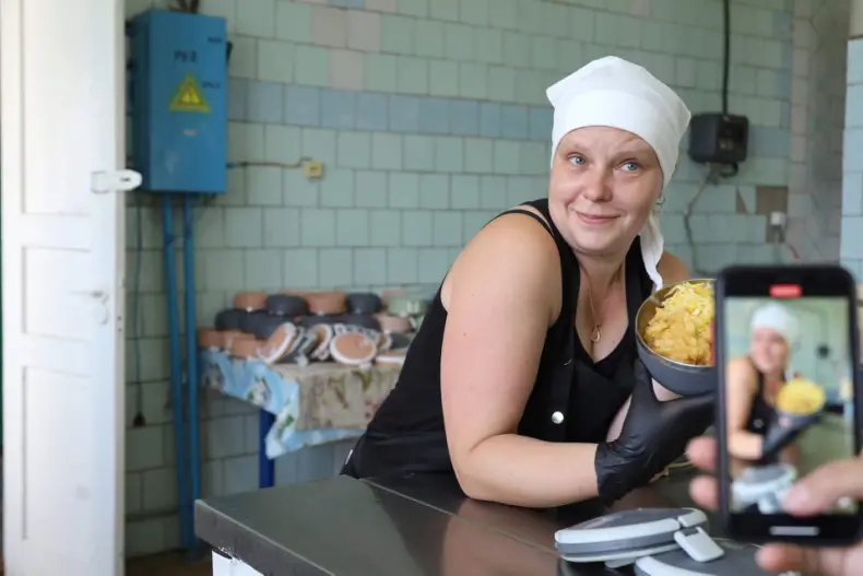 У аграриев Октябрьщины пора горячая и в прямом, и в переносном смысле. - 5361153144455