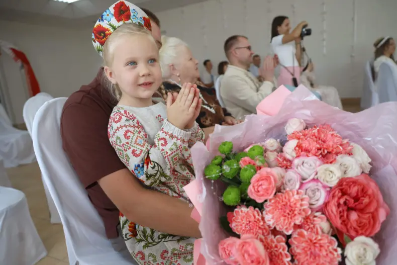 Сегодня в Октябрьском стало на одну семью больше. - 5361609572231