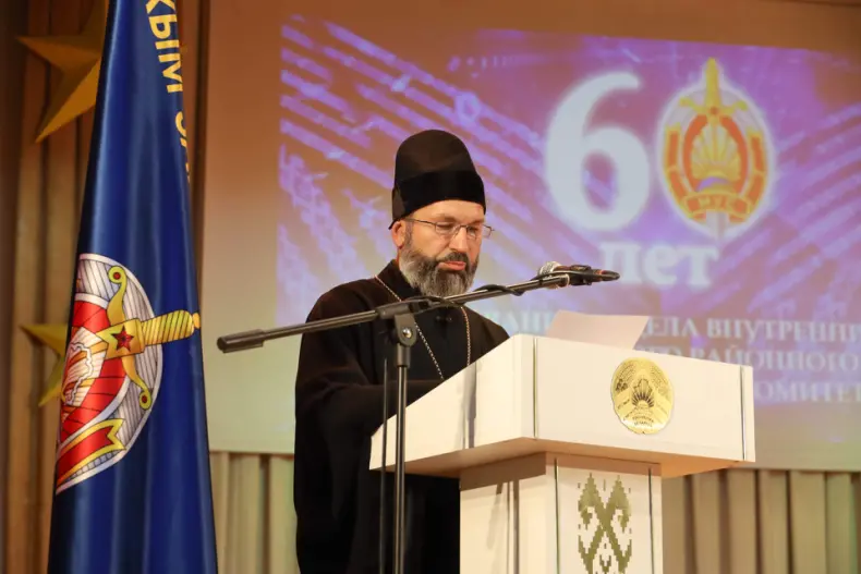 Юбилейную дату – 60-летие масштабно и празднично отметил Октябрьский районный отдел внутренних дел. - 5361601915783