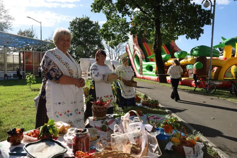 Сегодня в Октябрьском прошел День город - 5361683145607