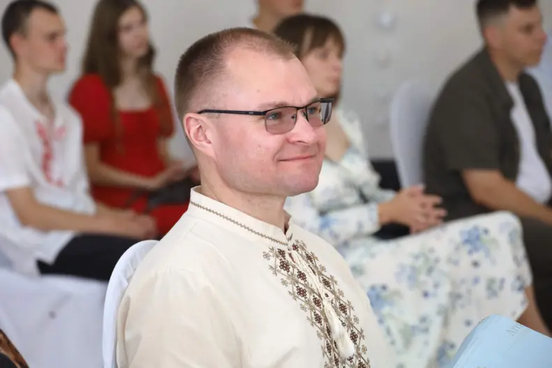 Сегодня в Октябрьском стало на одну семью больше. - 5361609450119