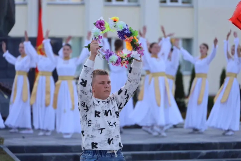 Сегодня в Октябрьском прошел День город - 5361683186567