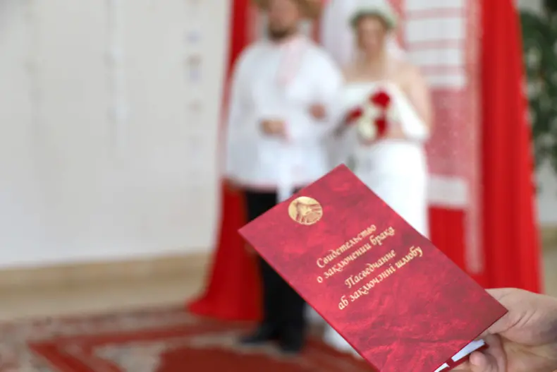 Сегодня в Октябрьском стало на одну семью больше. - 5361609437319